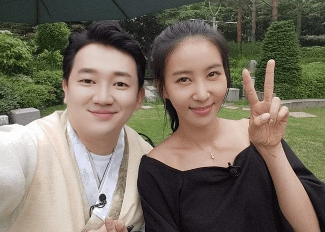 방송 현장에서 함께 출연한 분과 최한울